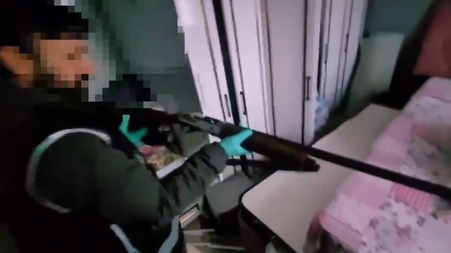 Ağrı'da yasa dışı silah ticareti operasyonu: 2 tutuklama