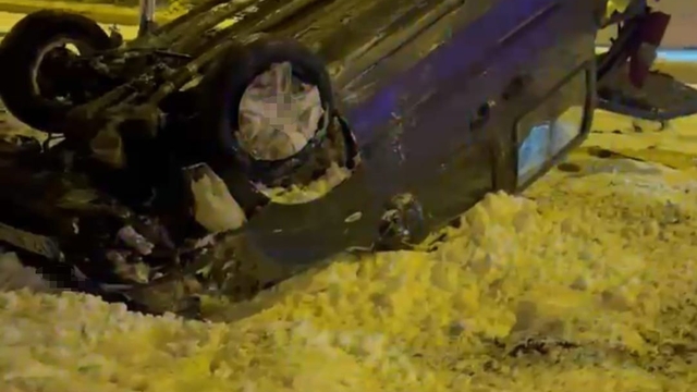 Batman'da kar ve buzlanma kazaya neden oldu: 2 yaralı