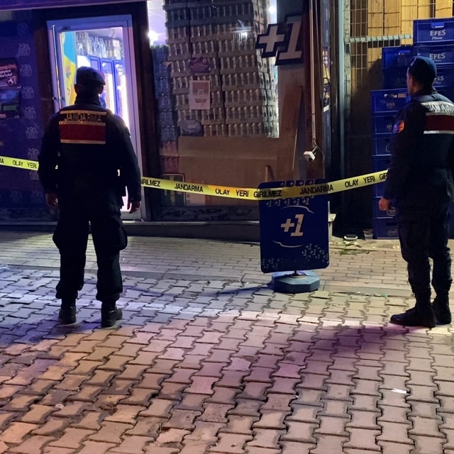 Bursa'da tekel bayine silahlı saldırı: 2 yaralı