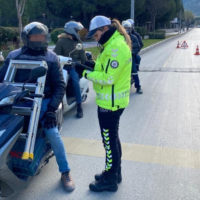 Manisa'da motosiklet denetimlerinde 1,8 milyon TL ceza