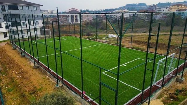 Bilecik'e yeni halı saha kazandırıldı