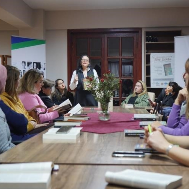 Bilecik'te üreten kadınlar kitap kulübü etkinliğinde bir araya geldi