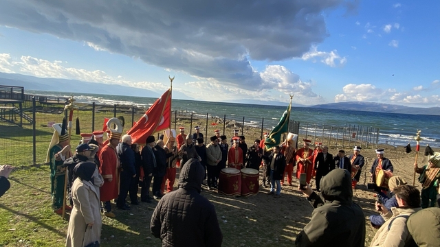 Patrikhane'ye mehterli cevap