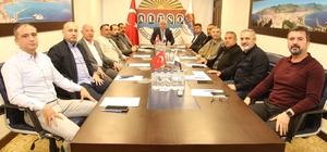 Başkan Erdem'den Alanya'ya yatırım daveti