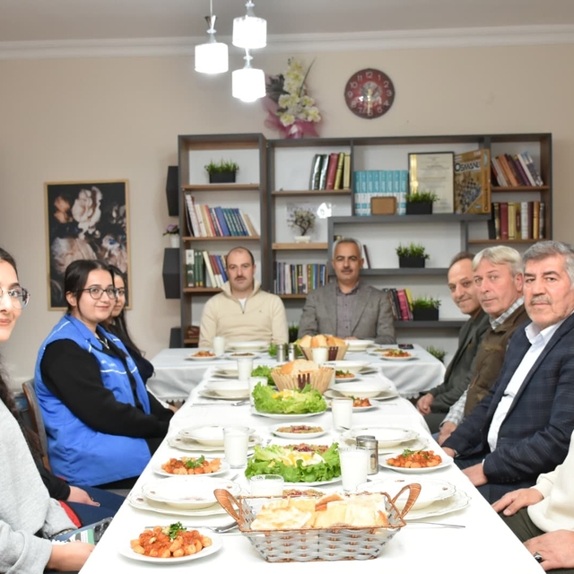 Gençlerden deneyim kazandıran sofra