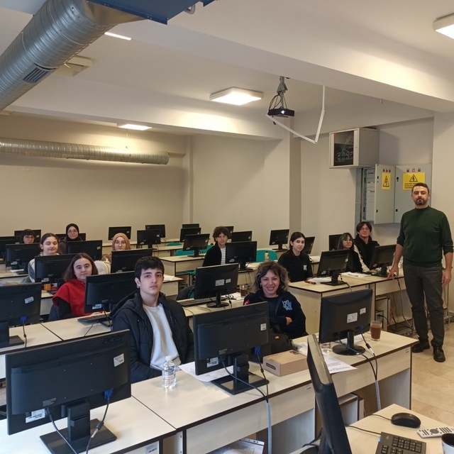 BİLSEM öğrencilerine yönelik teorik ve uygulamalı dersler verildi