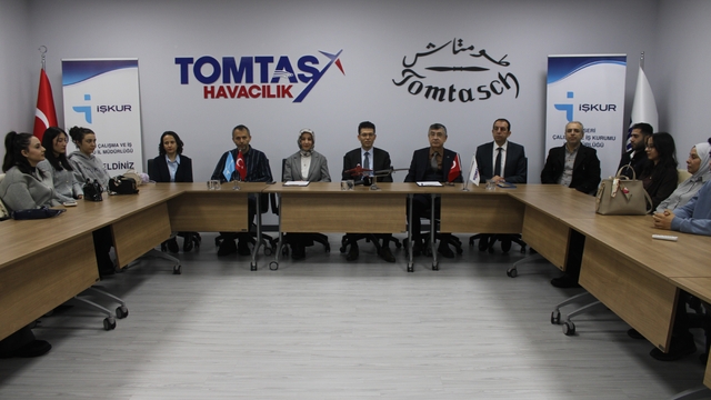 Kadınlar gücünü gökyüzünde gösterecek
İŞKUR ile TOMTAŞ arasında işbirliği imzalandı