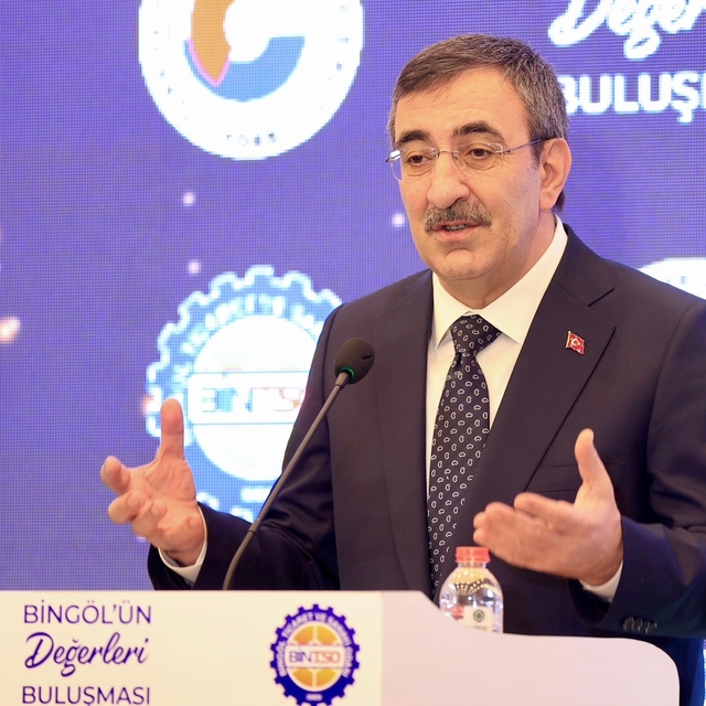 Cumhurbaşkanı Yardımcısı Yılmaz: "Savaşların, çatışmaların, belirsizlikleri...