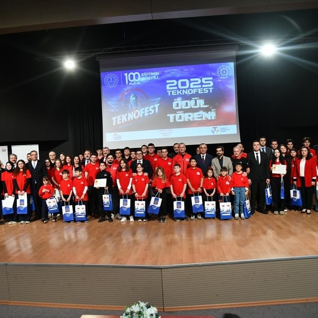 2025 Teknofest Finalistlerine Çerkezköy'de Ödül Töreni