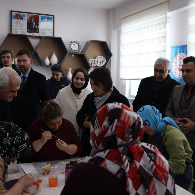 TBMM Komisyonu, Erzurum Engelsiz Yaşam Merkezinde incelemelerde bulundu