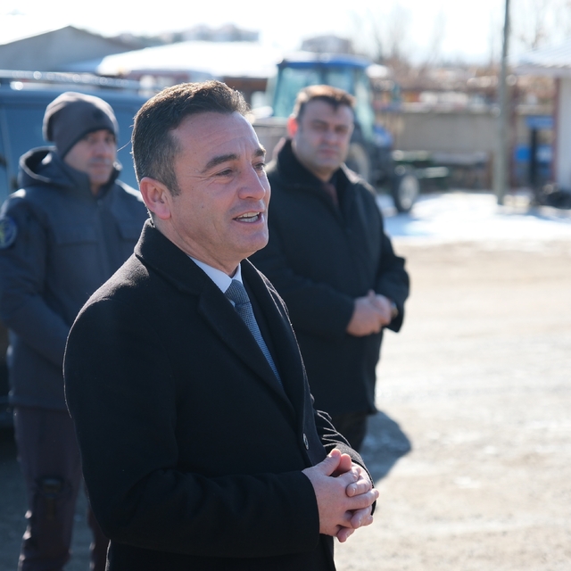 Dökmeci'den personele 4'er bin lira yılbaşı primi