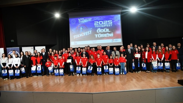 2025 Teknofest Finalistlerine Çerkezköy'de Ödül Töreni