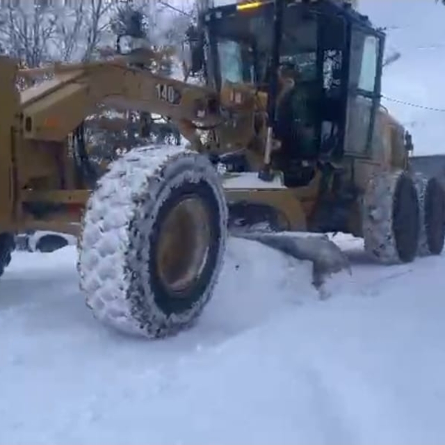 Artvin'de 203 köy yolu kardan kapandı