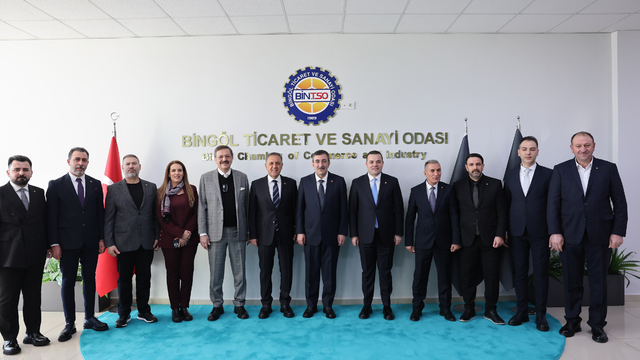 Cumhurbaşkanı Yardımcısı Yılmaz, "Bingöl'ün Değerleri Buluşması ve Ödül Töreni"nde konuştu: