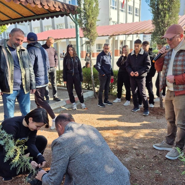 Nihal Erdem Anadolu Lisesinde 'Yeşil Vatan' seferberliği