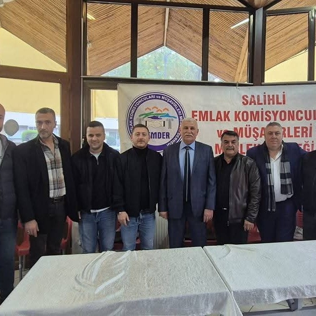 Salihli emlakçılarda başkan değişti