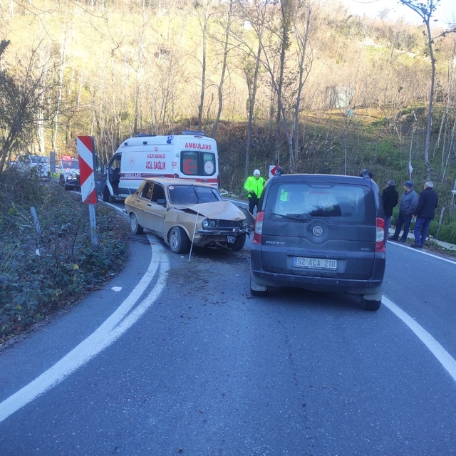 Ordu'da trafik kazası: 3 yaralı