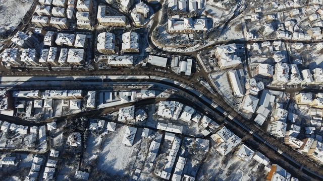 Kastamonu'da kar yağışının ardından oluşan manzara dronla görüntülendi