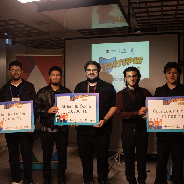 'STARTUPUS Girişim Atölyesi 2025' Anadolu Üniversitesi'nde gerçekleştirildi