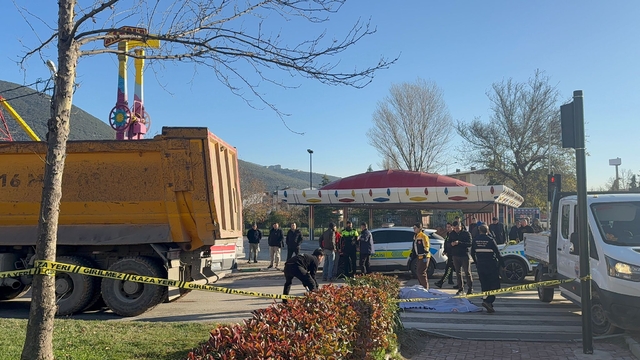 Bursa'da kamyonun çarptığı bisikletli öldü