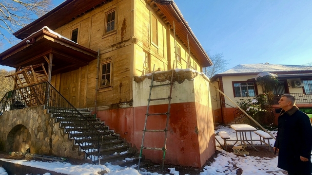 Tarihi Nüzhetiye Cami "kurtboğazı" tekniğiyle aslına uygun restore ediliyor