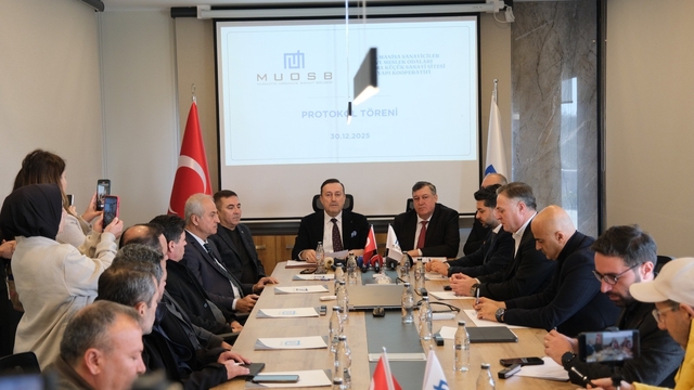 Manisa'nın ekonomisine can katacak yeni proje hızla yükseliyor
Manisa'nın en önemli yatırımlarından birinde ilk imzalar atıldı