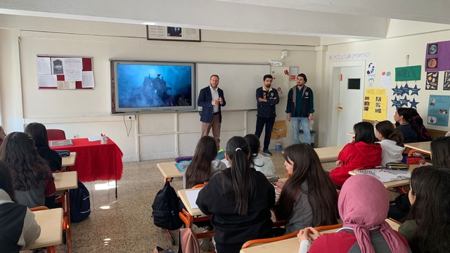 "Dijital Çağda Hayatta Kalmak" eğitim programlarıyla 1449 öğrenciye ulaşıldı