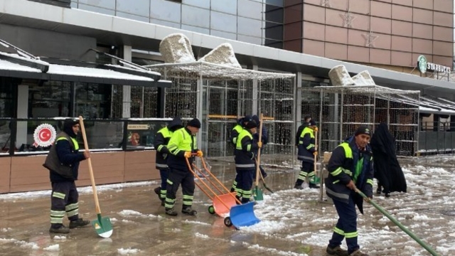 Yılmaz'dan kar yağışı öncesi önemli uyarılar