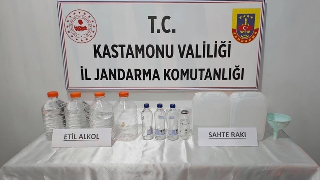 Kastamonu'da yılbaşı öncesi kaçak alkol operasyonu