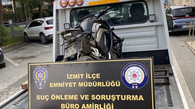 Kocaeli'de trafik güvenliğini tehlikeye düşüren motosikletliye 39 bin 716 lira ceza