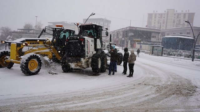 Şırnak'ta eğitime 'kar' engeli