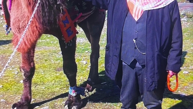 Otomobil ile çarpışan elektrikli bisikletin sürücüsü öldü, kaza kamerada