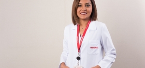 Yılbaşı akşamında yemek yerken pişman etmeyecek 10 altın kural