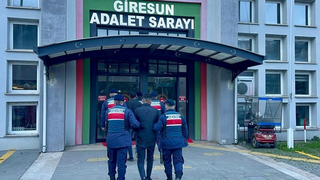 Giresun'da uyuşturucu operasyonunda yakalanan 2 şüpheli tutuklandı