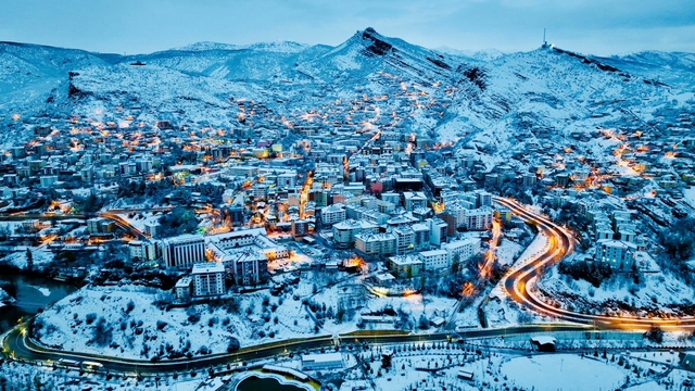 Bingöl ve Tunceli'de eğitime 1 gün ara