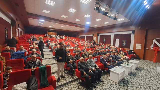 Sakarya'da arıcılara seminer verildi