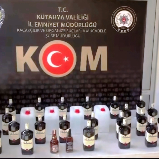 Kütahya'da 41 litre kaçak alkollü içki ele geçirildi