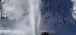 Tunceli'de kar yağışı etkili oldu, 254  köy yolu ulaşıma kapandı