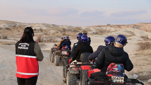 Kapadokya'da yeni yıl öncesi safari tur faaliyeti yürüten acentalar denetlendi