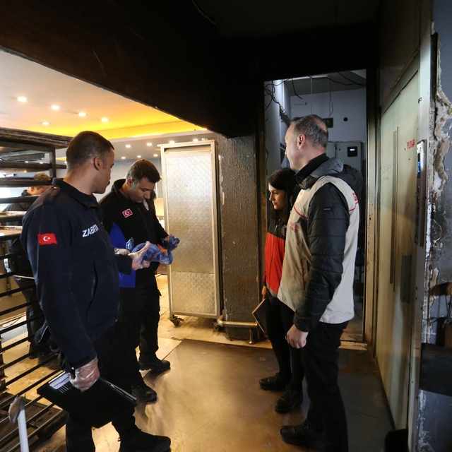 Kepez'de yeni yıl öncesinde fırınlar denetlendi