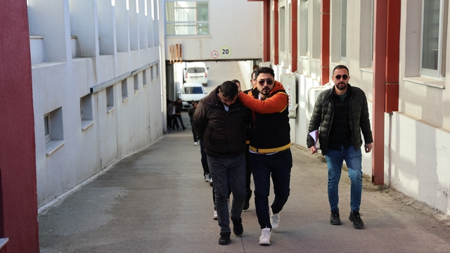 Kahvehanedeki çifte cinayete 11 tutuklama