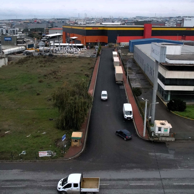 Çayırova'da hal binasına ulaşım güçlendirildi