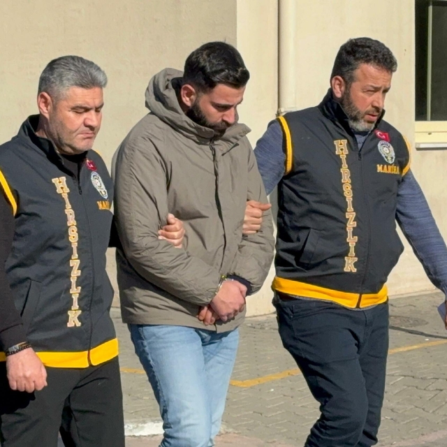 Manisa'da çelik kasadan hırsızlığa 5 tutuklama