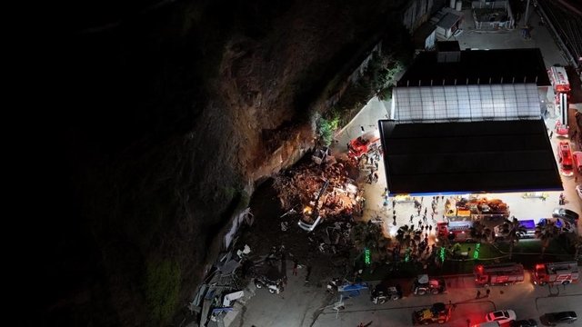 Samsun'da 2025'e damga vuran olaylar
Akaryakıt istasyonu faciası ve Kızılırmak Nehri'nde yaşanan trajedi
MKE ile BAYKAR yatırımları heyecan oluşturdu