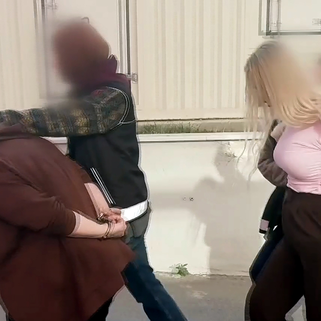 Evlerinde uyuşturucuyla yakalanan torbacılar tutuklandı