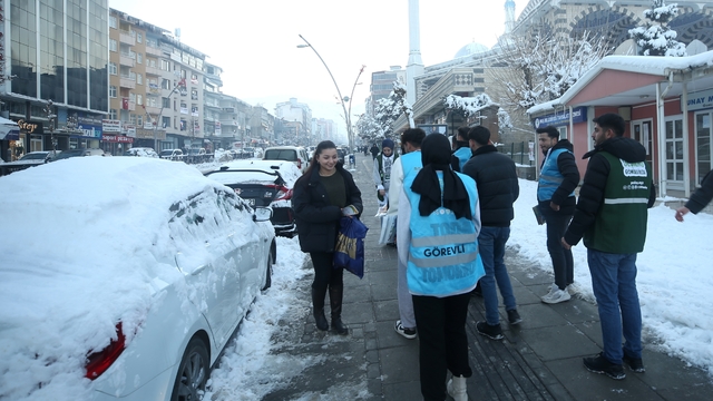 Muş'ta Yeşilay gönüllüleri, bir yılda 425 etkinlikle 30 bin 900 kişiye ulaştı