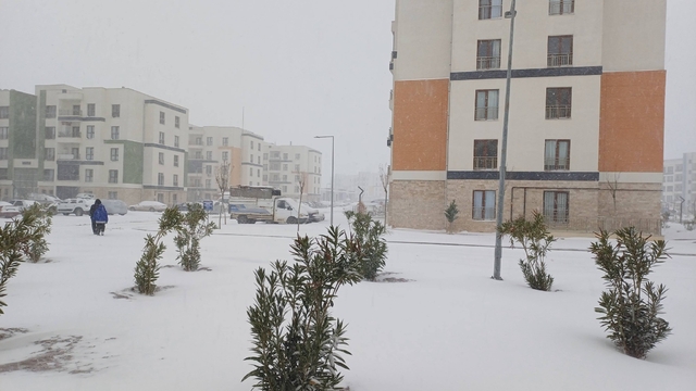 Araban Ovası'na kar yağışı çiftçilerin yüzlerini güldürdü