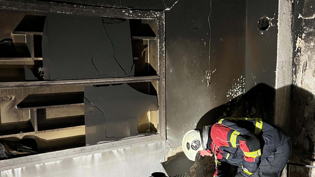 Evde çıkan yangında dumandan etkilendi