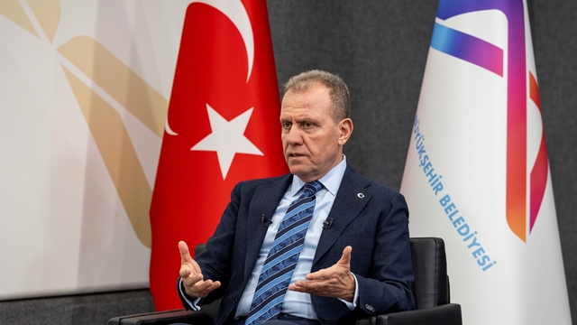 Başkan Seçer: "Mersin'in 30 yıllık imar sorununu çözdük"
"Mersin, Doğu Akdeniz'in en önemli kentlerinden biri"