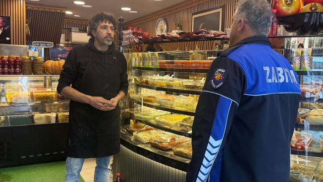 Kemer'de zabıtadan yeni yıl öncesi denetim